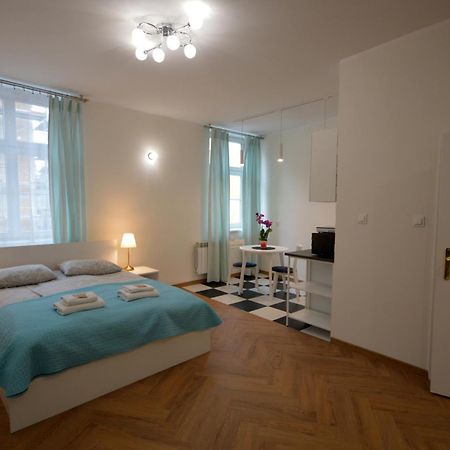 Royal Castle Apartments Krakow Exterior photo